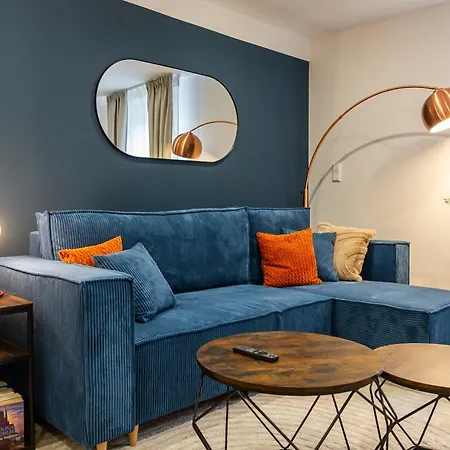 Apartment Stilvolle Im Schwarzwald - 2 Min Zu Fuss Ins Zentrum, S-bahn, Therme & Bergbahn