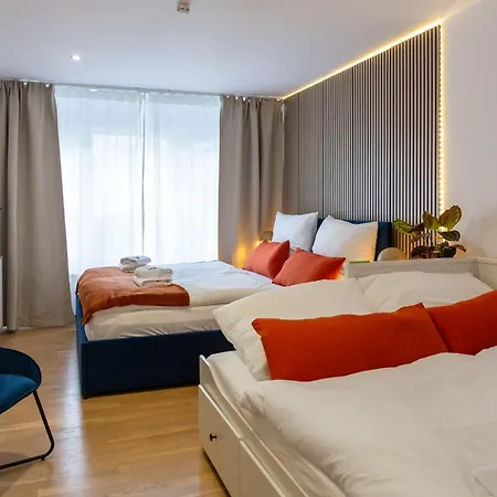 Apartment Stilvolle Im Schwarzwald - 2 Min Zu Fuss Ins Zentrum, S-bahn, Therme & Bergbahn Bad Wildbad